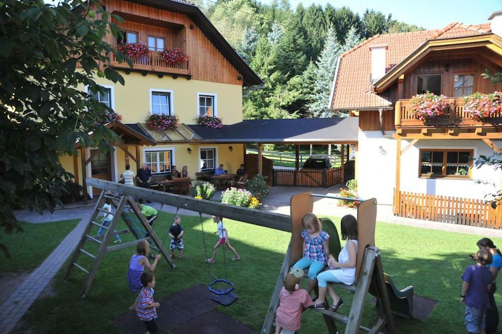 Ferienwohnungen Simonbauer Trebesing Exterior photo